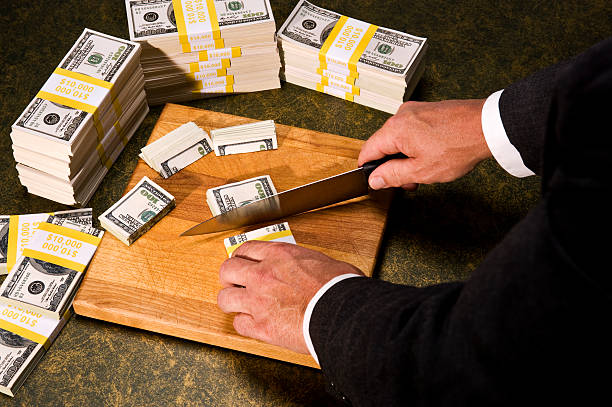 A Bare Bones Campaign, A Clear Stand on Taxes
